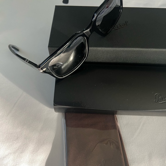 Persol sunglasses 3272 polarized - Picture 3 of 6